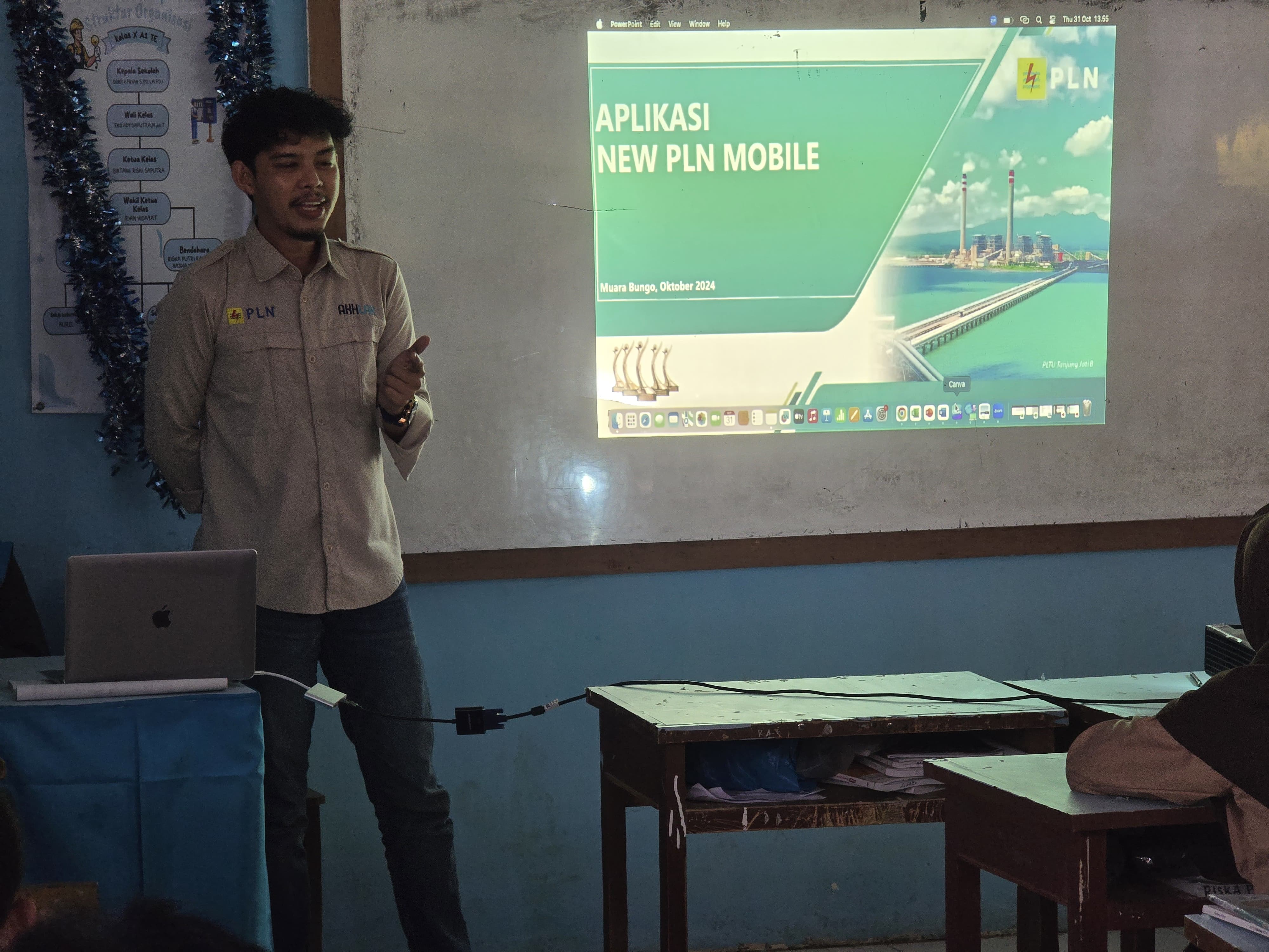 Peringati Hari Sumpah Pemuda,PLN UP3 Muara Bungo Goes To School di MAN 1 Muara Bungo