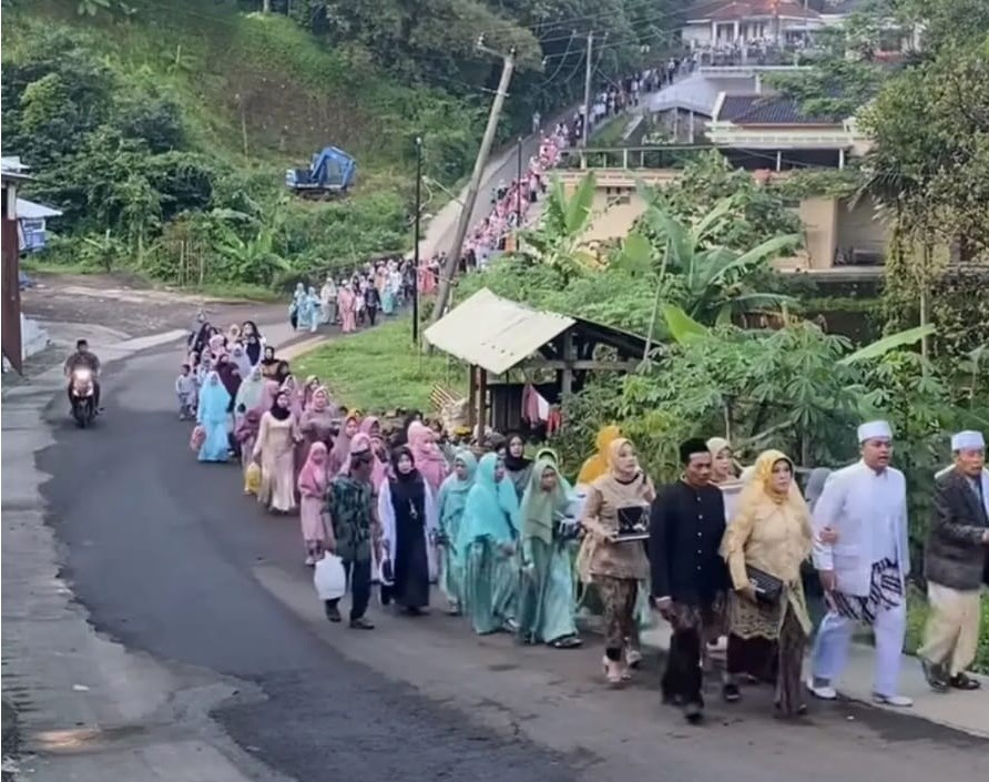 Waw! 3.000 Orang Rombongan Pengantar Penganti di Majalengka Bikin Melongo