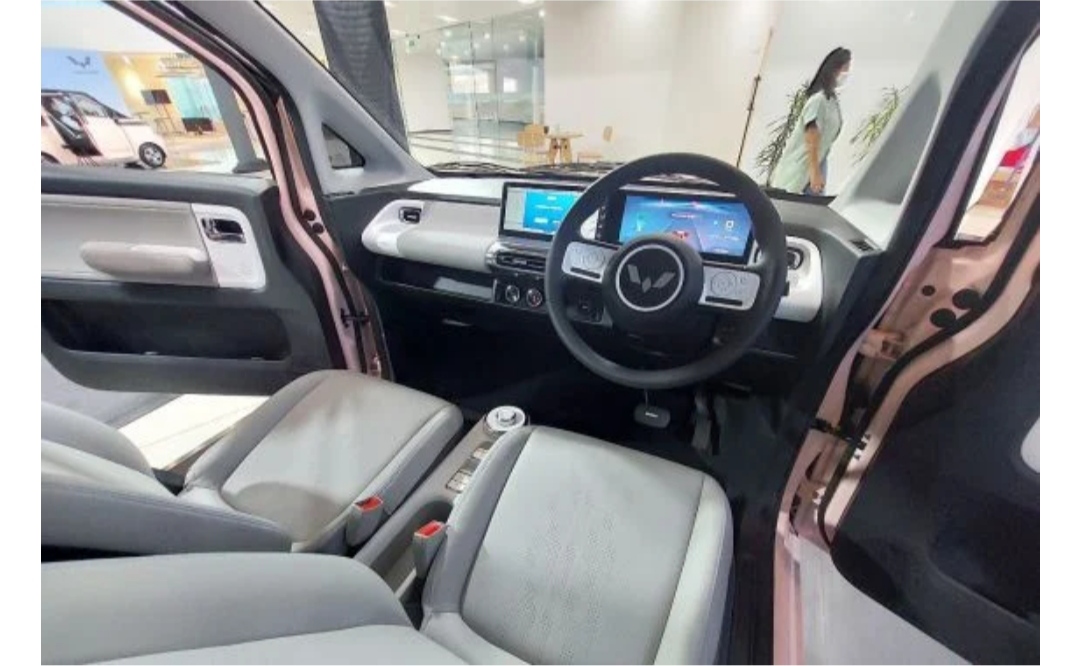 Wuling Air EV, Mobil Listrik Murah Wuling dengan Intelligent Tech Dashboard