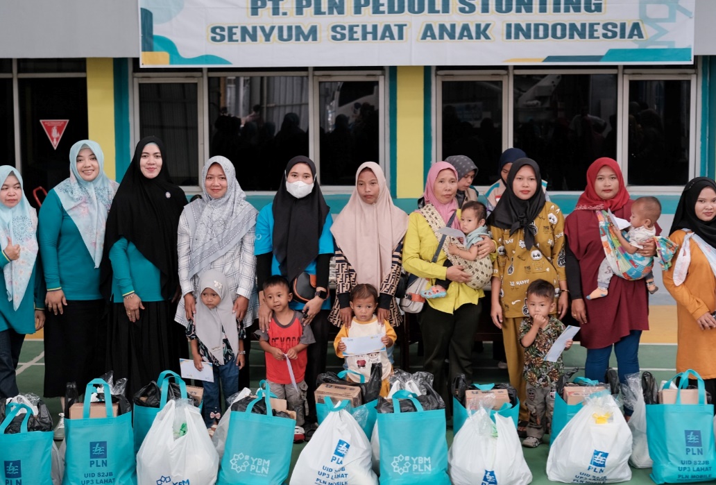 Jelang Ramadhan, YBM PLN UP3 Lahat Tuntaskan Program Senyum Sehat untuk Masa Depan Anak Indonesia