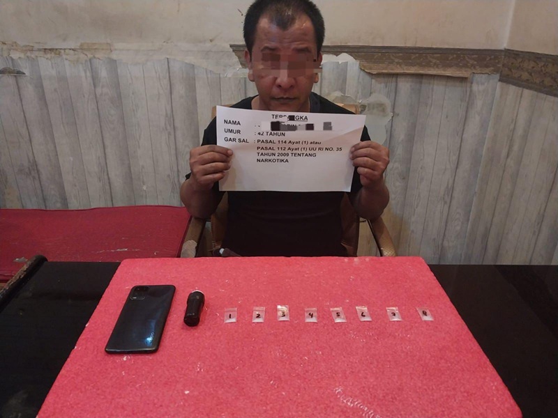 Simpan Sabu di Got, Pengedar Narkoba Ditangkap Satresnarkoba Polresta Jambi