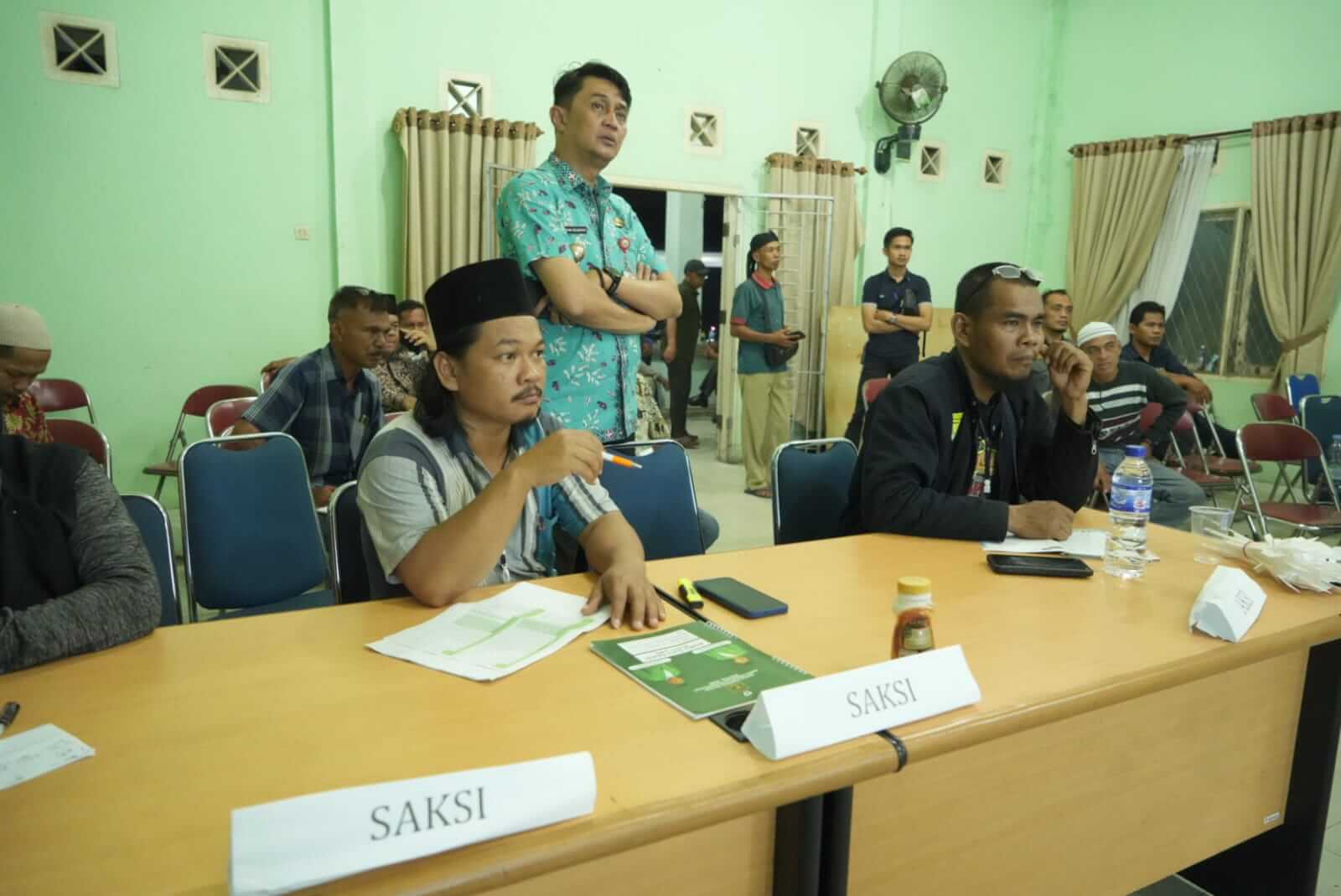 Pj Bupati Bachyuni Tinjau Pleno Perhitungan Suara Tingkat Kecamatan
