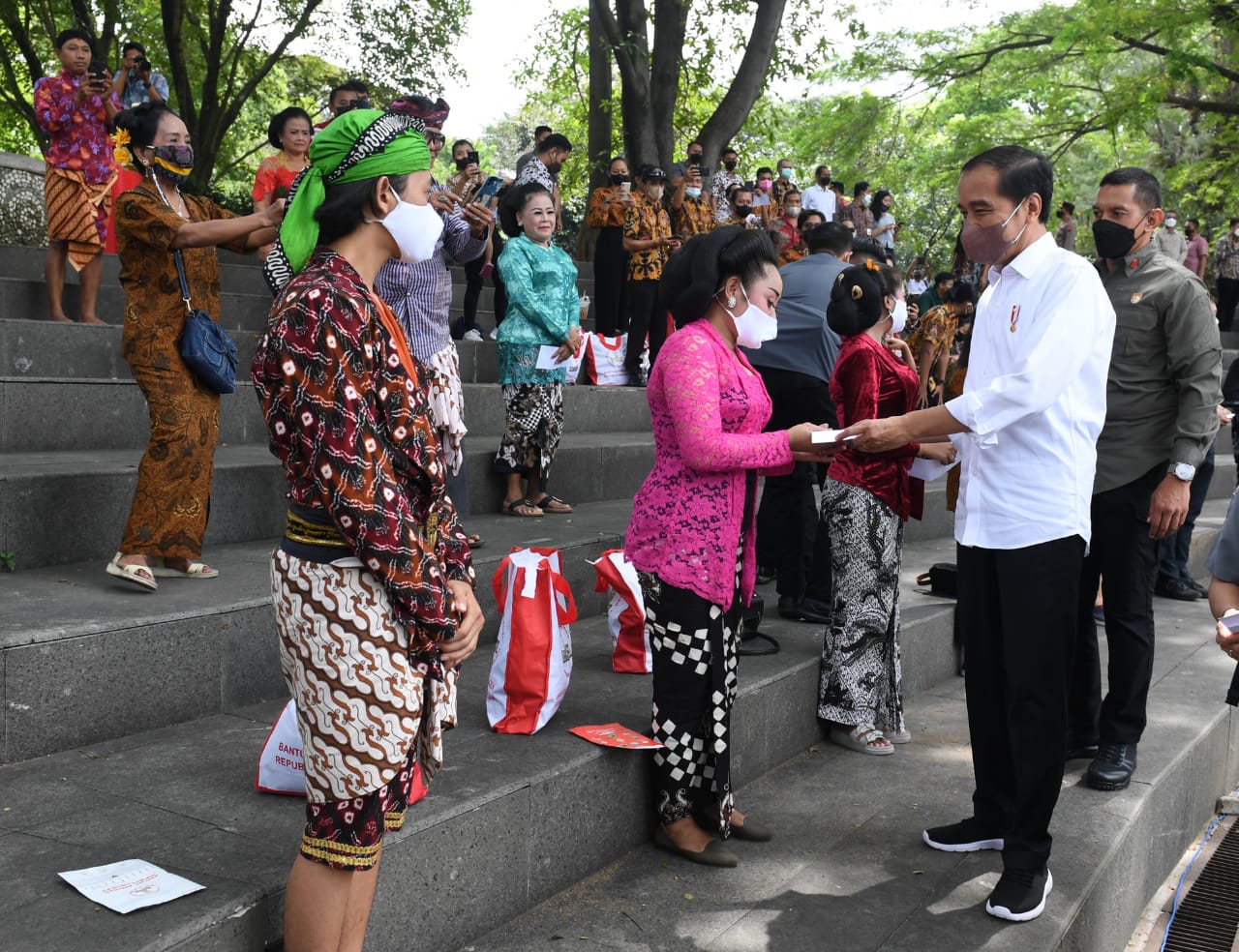 Ditanya Kinerja Gibran, Jokowi: Waduh, Saya Gak Mengikuti, Tugas dan Pekerjaan Banyak Sekali