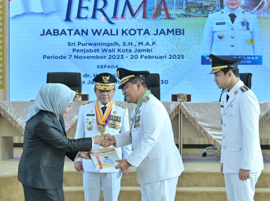 Pemkot Gelar Prosesi Serah Terima Jabatan Wali Kota Jambi