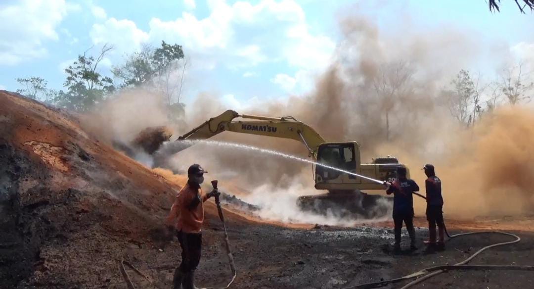 Kebakaran Batu Bara PT BBI di Sungai Gelam Sulit Dipadamkan, Dinas LH Muaro Jambi Surati Kementerian ESDM