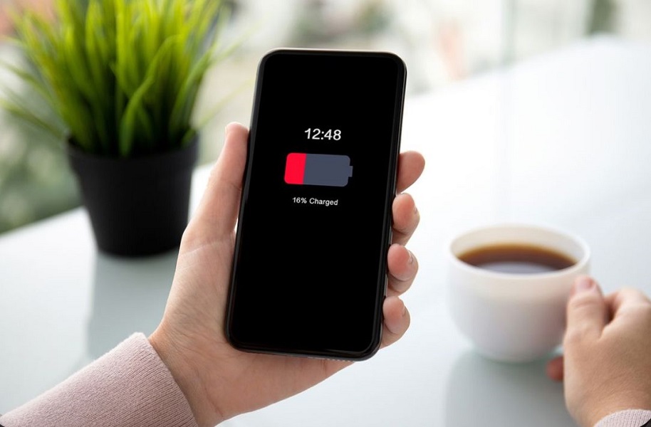 Dijamin Jarang Ngecas! Baterai 7000 mAh, HP Ini Siap Temani Streaming, Gaming, dan Kerja Tanpa Henti 