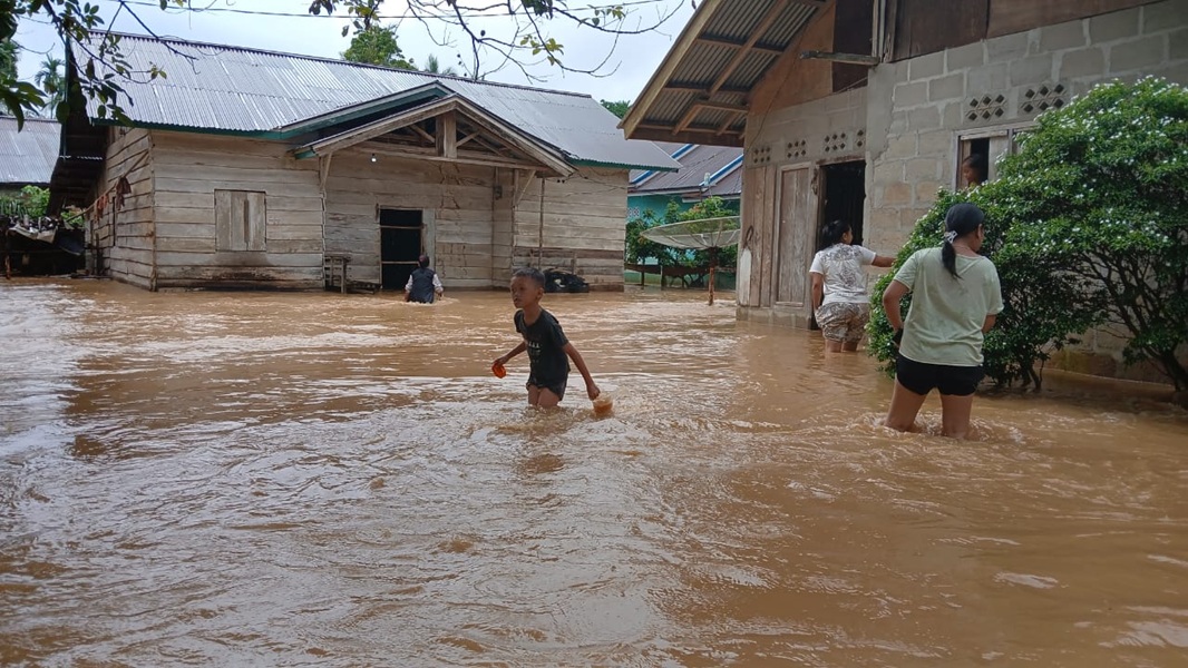 Banjir Bandang di Jujuhan, 80 Rumah Terendam Akibat Luapan Sungai Panual