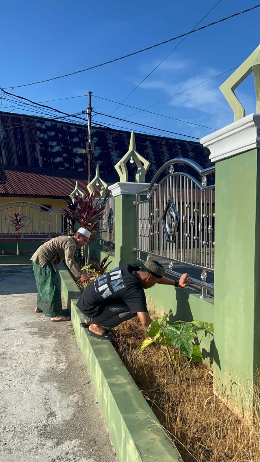 Bersihkan Masjid Selama 14 Hari, Kejari Merangin Pantau Sanksi Sosial Kasus Anak Melalui Restorative Justice