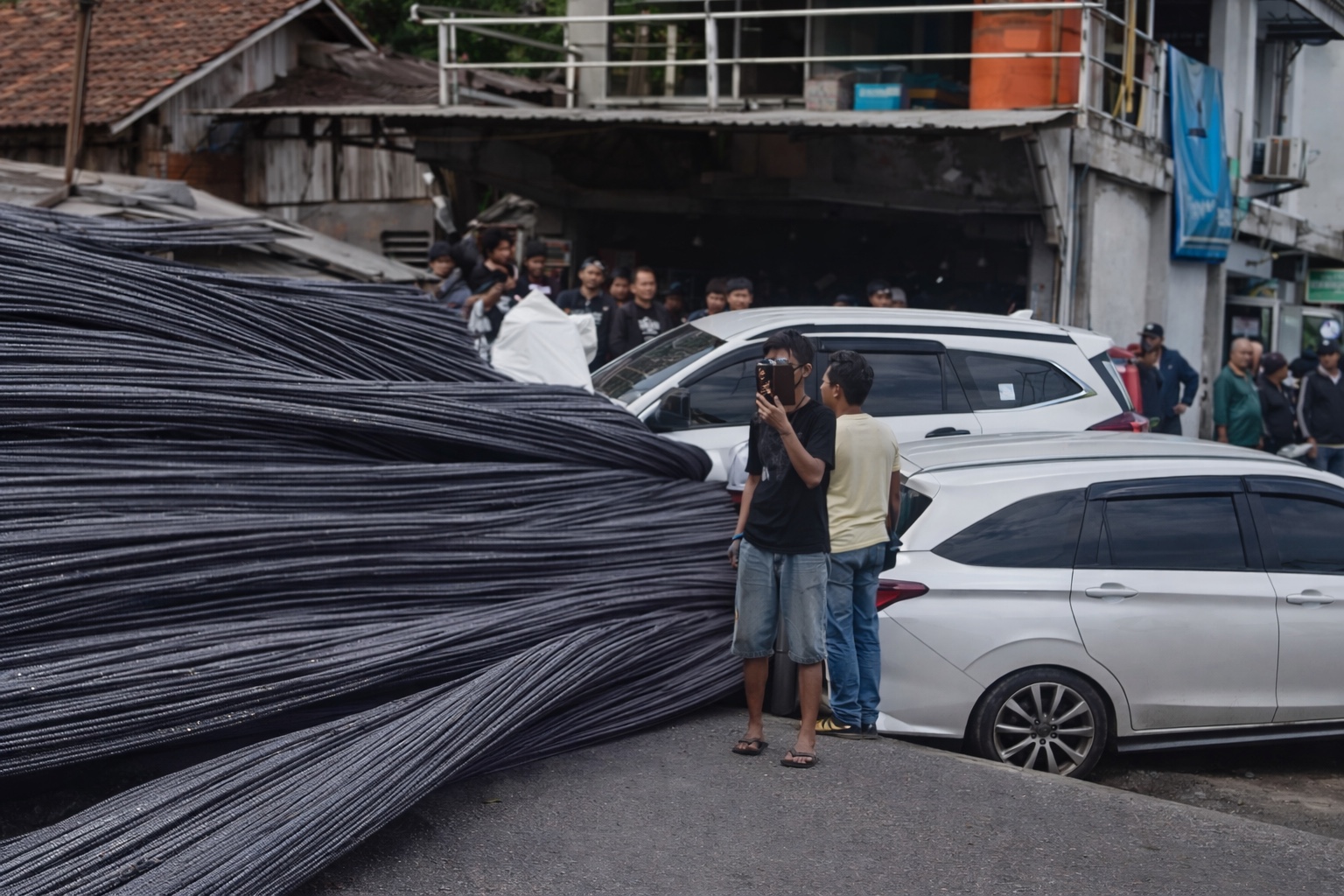 Deretan Kecelakaan di Jalintim Saat Mudik Lebaran, Satu Tewas dan Kemacetan Panjang Tak Terhindarkan