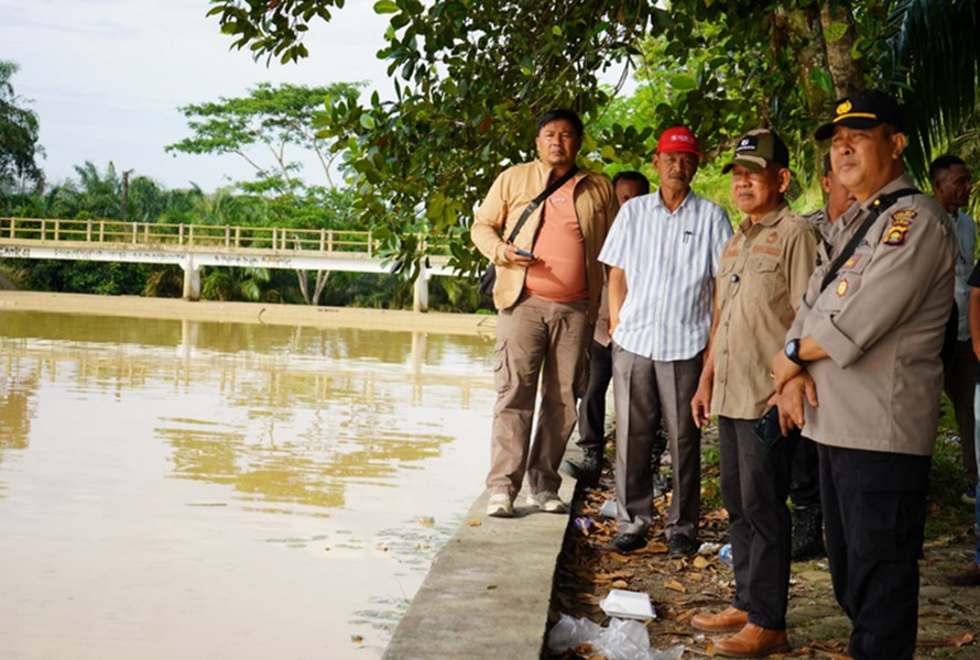 Dulu Jernih, Kini Aktivitas Tambang Emas Ilegal Cemari Dam Betuk di Kabupaten Merangin