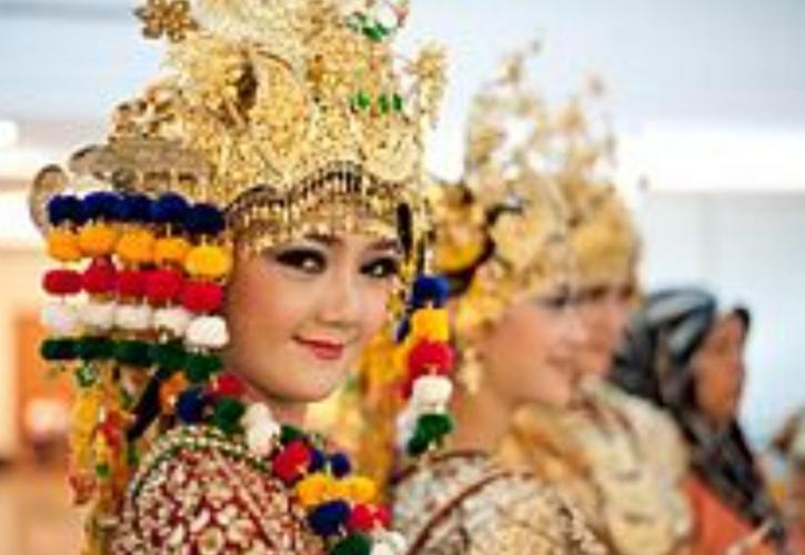 Harus Tahu, Ini 5 Suku yang Ada di Sumatera Selatan 