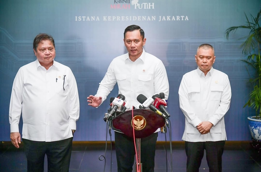 Tiket Pesawat Domestik Turun 10 Persen Selama Nataru 2024/2025: Langkah Strategis Pemerintah