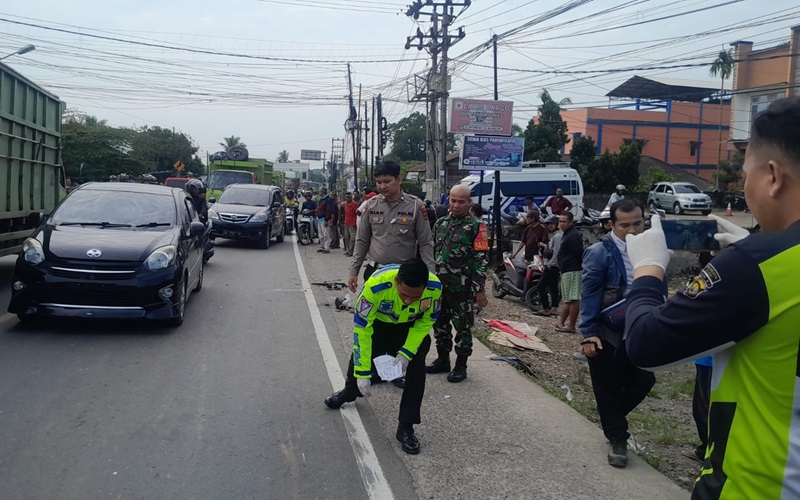 Kecelakaan Truk Hino Vs Honda BeAt di Kenali Asam Bawah, 1 Orang Meninggal Dunia