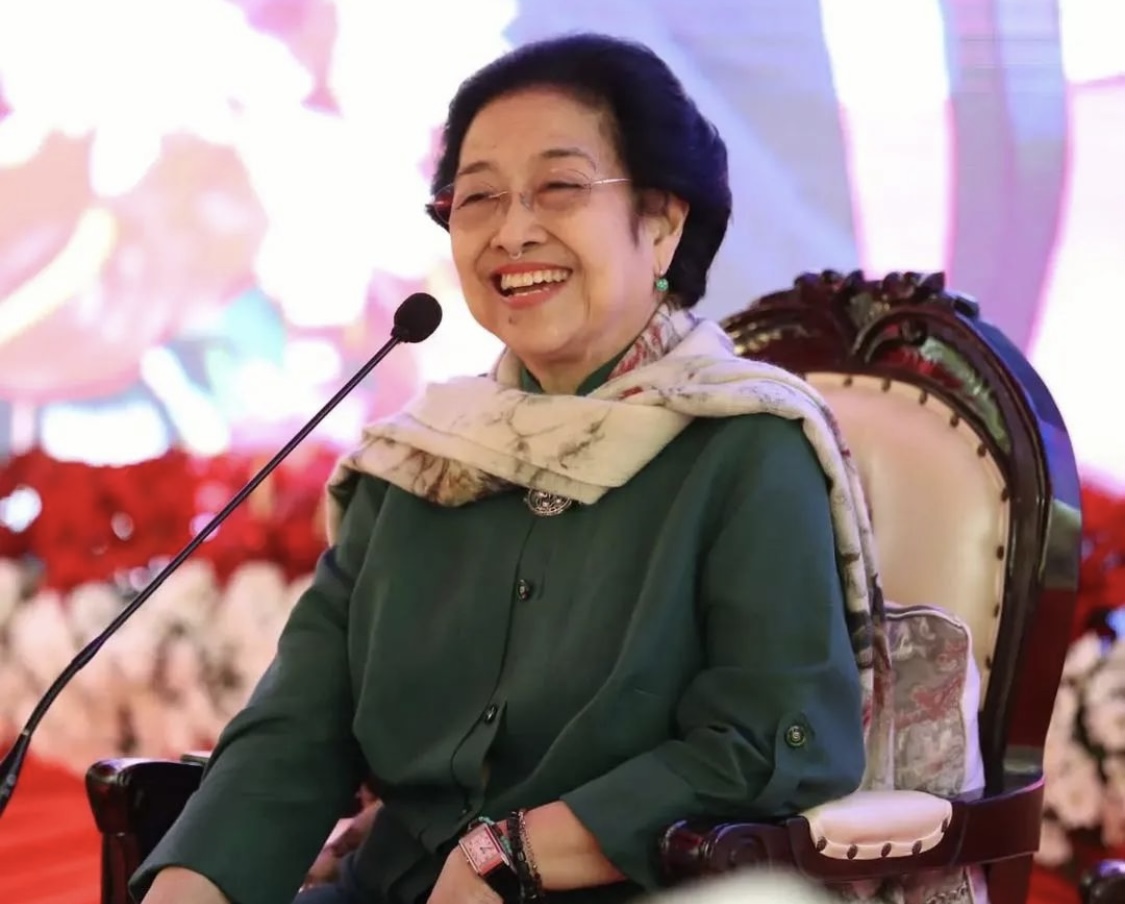 Megawati Pengawal Konstitusi: Perjuangan seorang  Ibu yang Tak Kunjung Usai