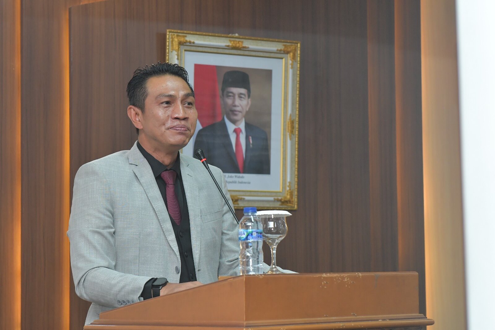 Bupati  M Fadhil Hadiri Paripurna Sumpah Jabatan Pimpinan DRPD Batanghari 