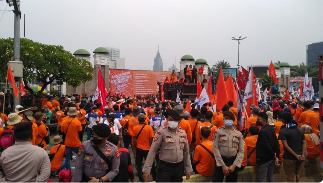 Hari Buruh Nasional 2023, 50 Ribu Buruh akan Demo Besar Besaran Hari Ini Peringati May Day