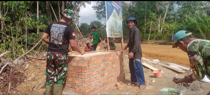 Pembangunan Gapura TMMD di Muaro Jambi: Mengusung Struktur Candi sebagai Simbol Kebanggaan Budaya Jambi