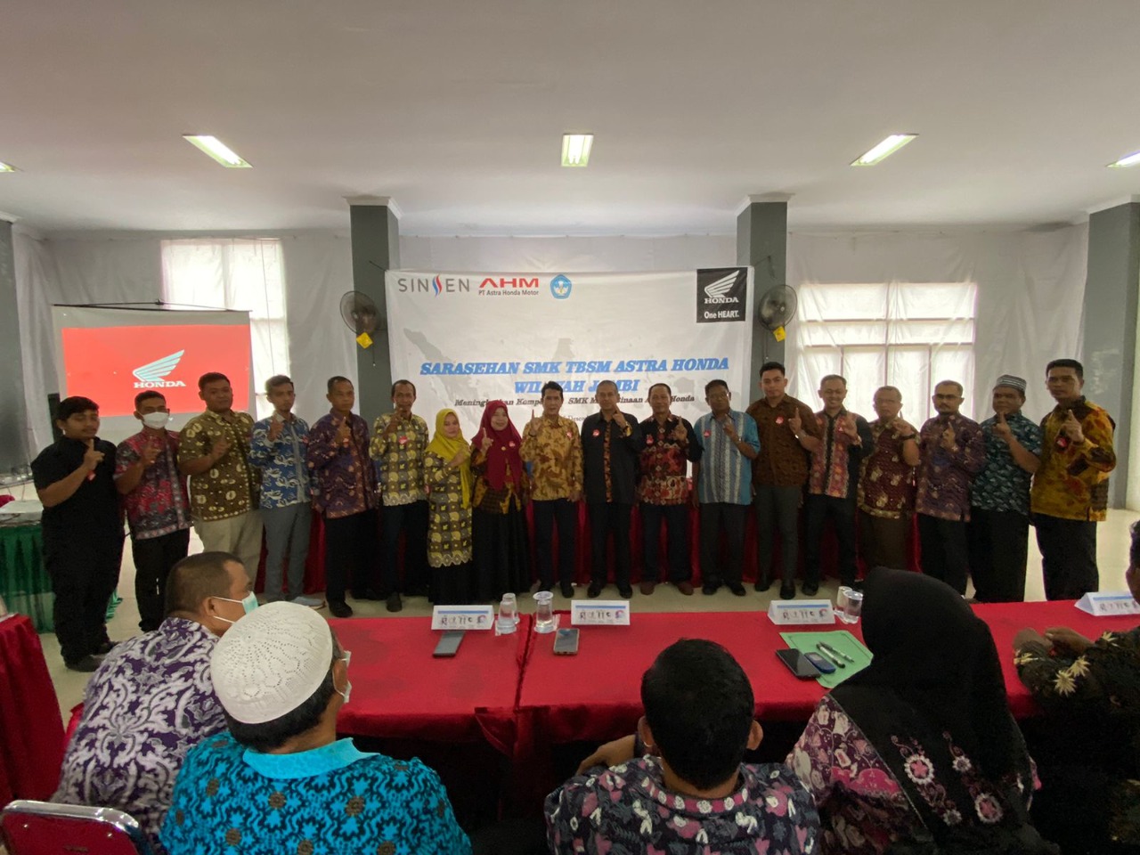 Sinsen Gelar Sarasehan Bersama 23 SMK Mitra Binaan Astra Honda Seluruh Provinsi Jambi