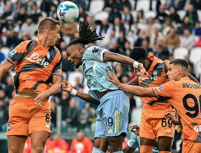 Si Nyonya Tua kembali tersandung! Juventus ditahan Atalanta 1-1, peluang rebut puncak klasemen Sirna