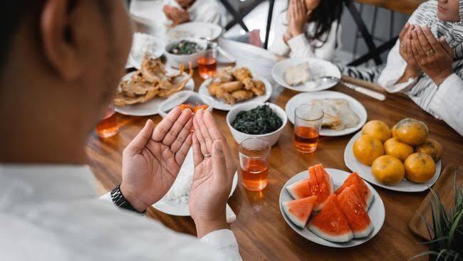 Ini Niat Puasa Ramadan dan Doa saat Berbuka Puasa Beserta Dalilnya