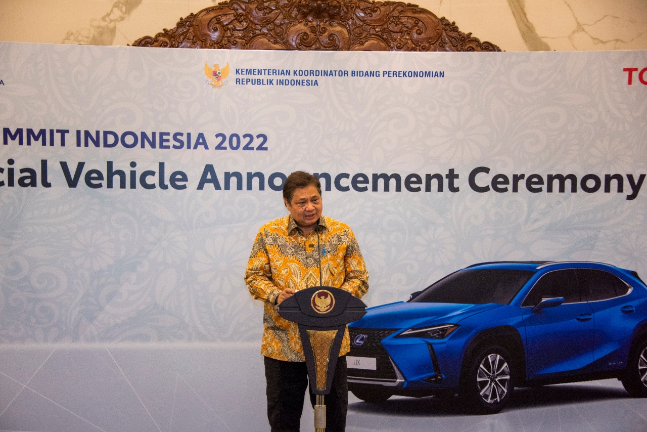 Menko Airlangga Terima 143 unit Mobil Listrik Lexus UX300E untuk Kendaraan Resmi KTT G20 