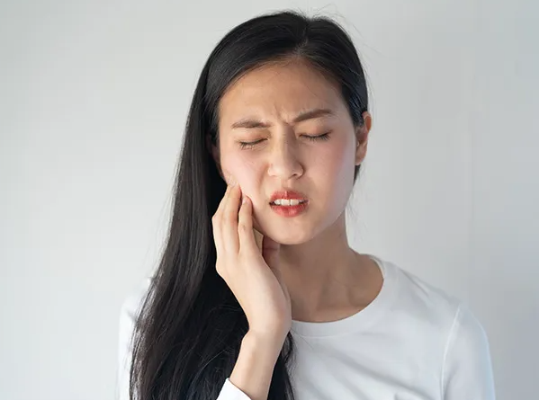 Rahasia Ampuh Atasi Sakit Gigi dalam Hitungan Menit, Cuma Pakai Bahan Dapur!