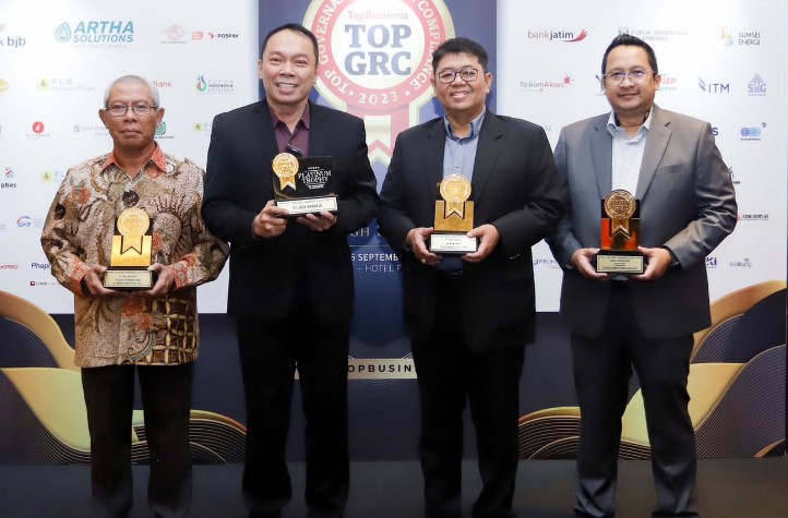 Jasa Raharja Kembali Borong 4 Penghargaan di Ajang TOP GRC Awards 2023