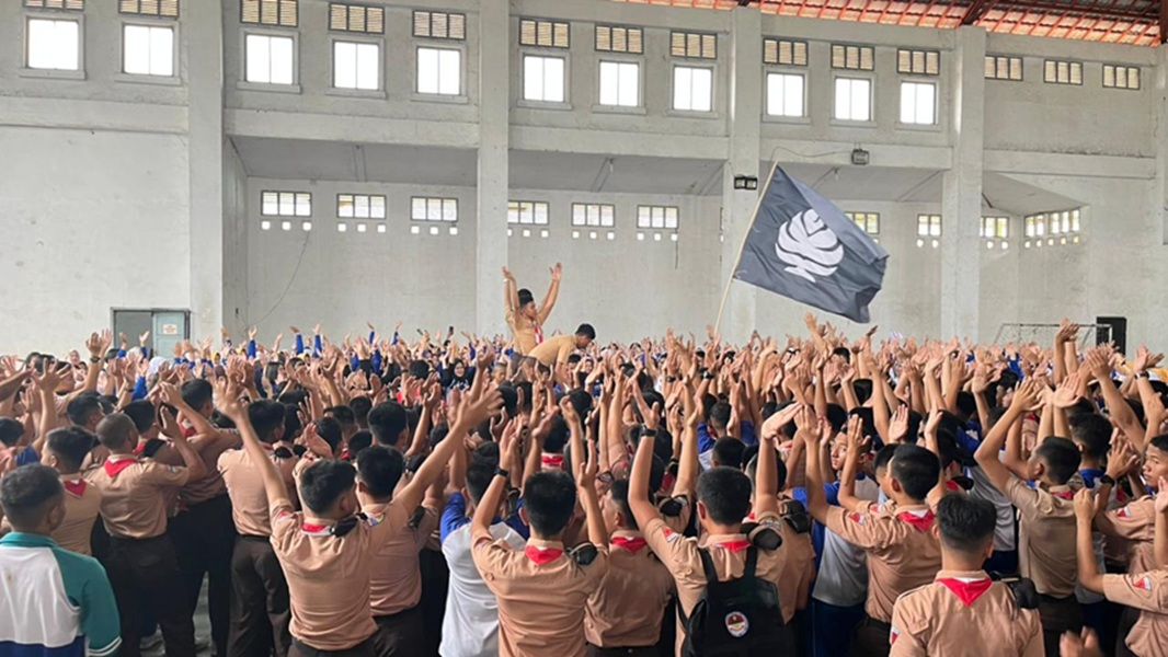 Bukan Cuma Basket! Tiras Dancer dan Tiras Patriot Bikin SMA Titian Teras 'Panas' di Roadshow DBL Jambi 2026