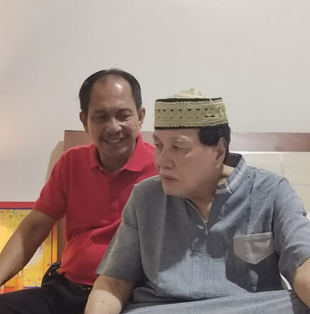 H Zaki Bersilaturahmi ke Kediaman H Zulfikar Achmad