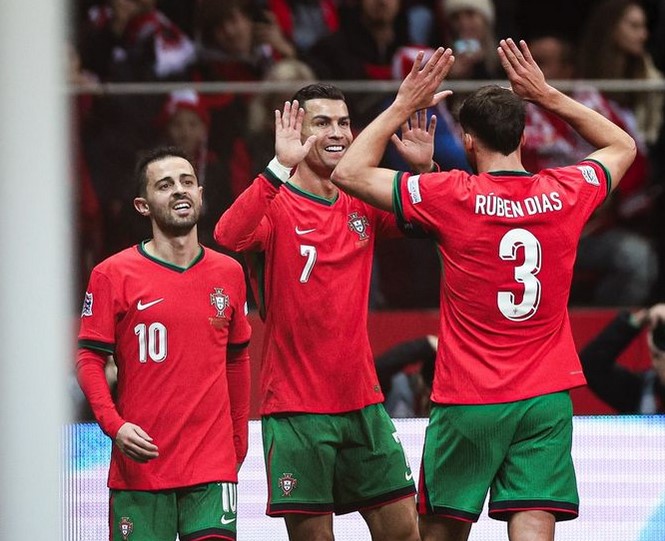 Pertarungan Sengit: Portugal Kalahkan Polandia 3-1 dengan Gol Spektakuler dari Ronaldo dan Silva!