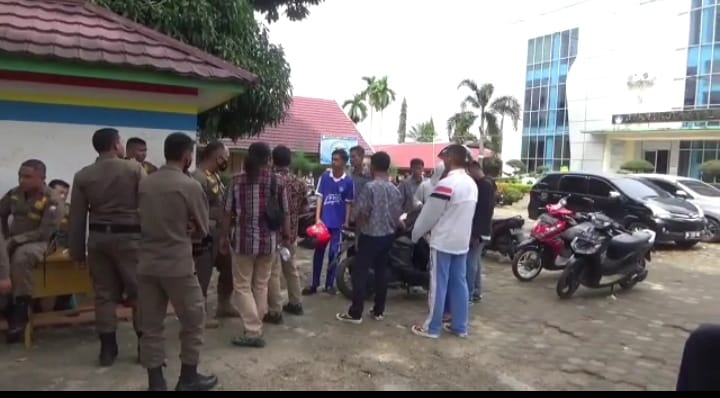 Tawuran Dua Kelompok Pelajar di SMK N 1 Jambi, Polisi Lalukan Penyelidikan