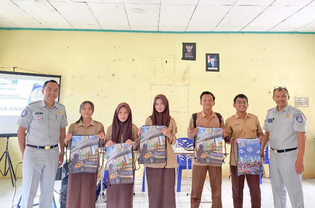 Jasa Raharja Cabang Muara Bungo Gelar Program PPKL dan Sosialisasi Keselamatan Lalu Lintas di SMKN 2 Tebo