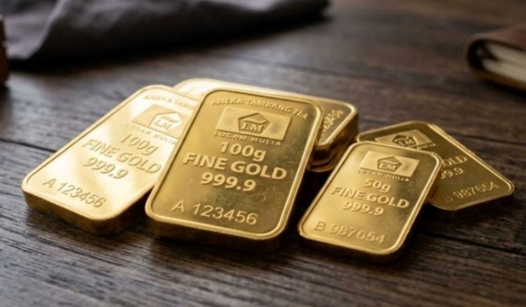 Kabar Terbaru! Harga Emas Antam Turun ke Rp2,645 Juta per Gram Pagi Ini