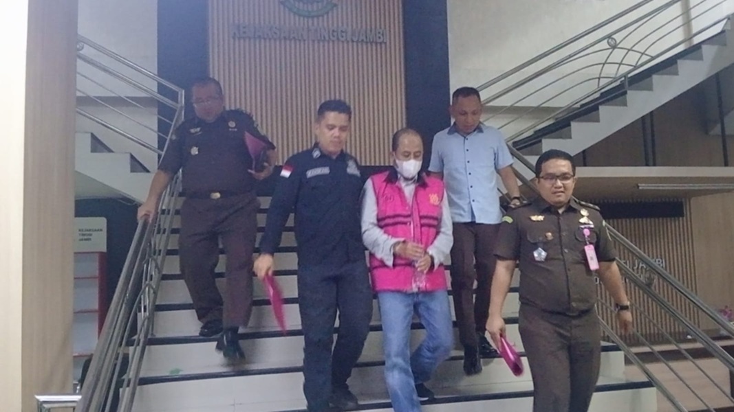 Usai BK, Kejati Jambi Kembali Tahan Komisaris PT PAL Kasus Dugaan Korupsi Kredit BNI Senilai Rp105 Miliar