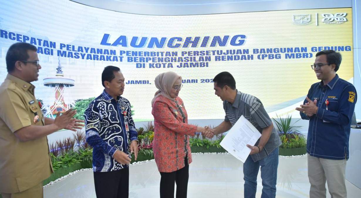 Pj Wali Kota Sukses Launching PBG-MBR Dibawah 1 Jam Di Kota Jambi