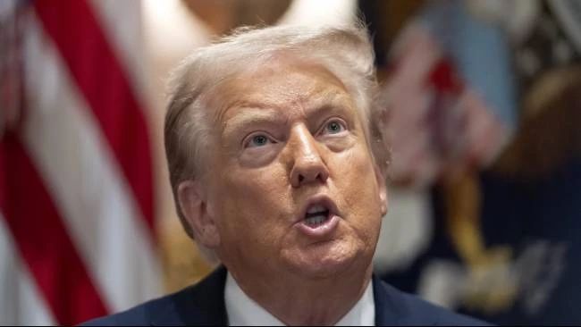 Trump Ancam China! Tarif 100 Persen Siap Hajar Barang Impor Negeri Tirai Bambu