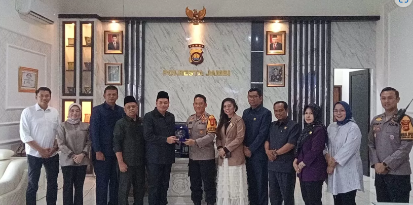 Pimpinan DPRD Kota Jambi Lakukan Kunjungan Kerja ke Polresta Jambi, Bahas Sinergitas dan Kenakalan Remaja