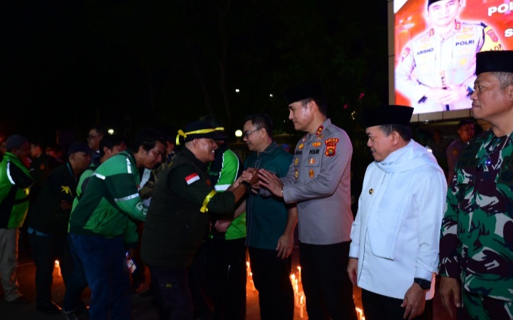 Polda Jambi Gelar Doa Bersama dan Aksi Damai 1000 Lilin 