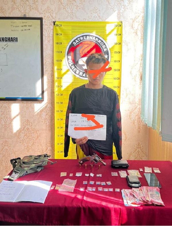 Nekat Todong Polisi Pakai Revolver! Pengedar Sabu Jaringan Lapas Jambi Roboh di Tangan Tim Kuda Hitam