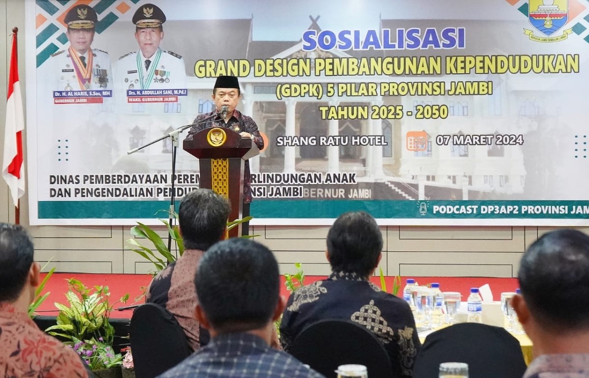 Gubernur Jambi Al Haris Buka Sosialisasi Penyusunan Grand Design Pembangunan Kependudukan 5 Pilar