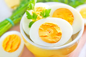Hanya 7 Menit, Ini Tips Merebus Telur agar Mudah Dikupas