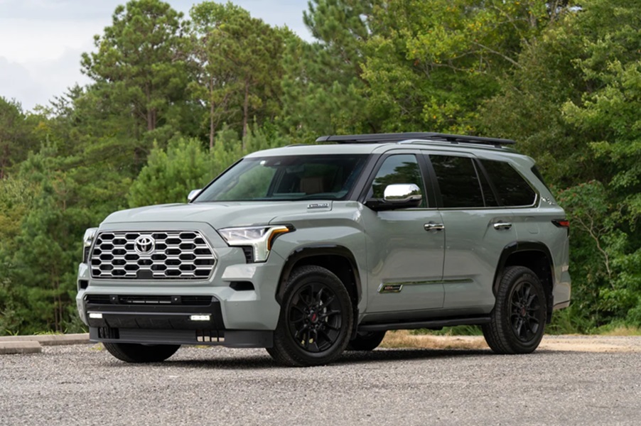 Toyota Sequoia Makin Buas! Paket TRD Performance Bikin SUV Raksasa Ini Lebih Kencang 