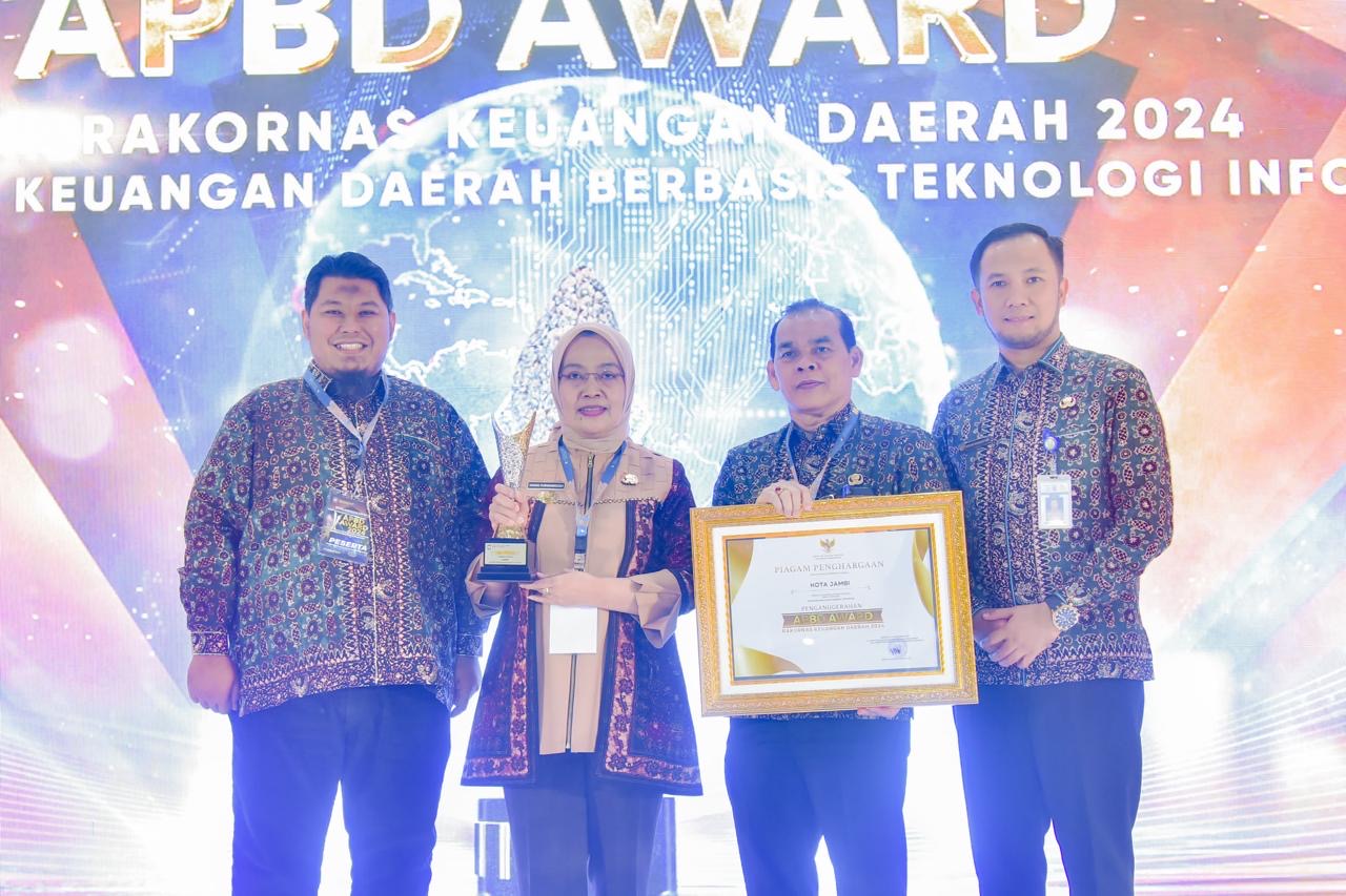 Sukses Realisasikan Keuangan Daerah, Pemkot Jambi Raih APBD AWARD Dari Kemendagri