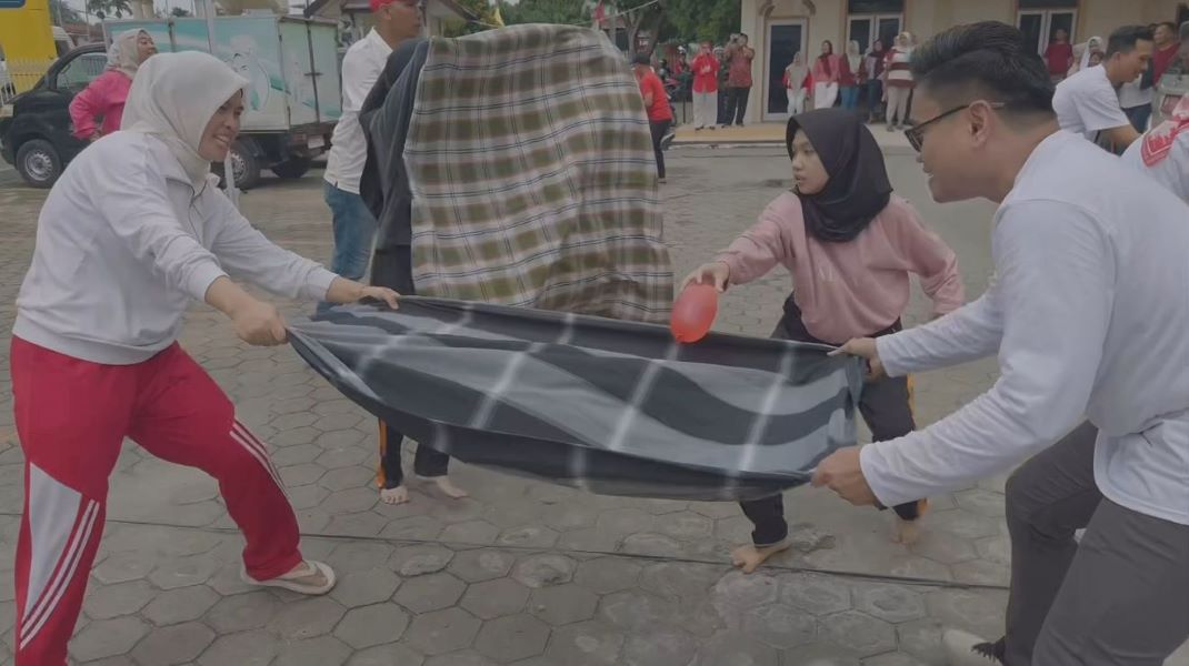 Gelora Semarak HUT ke-81 RI: Kantor Pertanahan Kota Jambi Perkokoh Kekompakan Lewat Kemeriahan Lomba 17-an