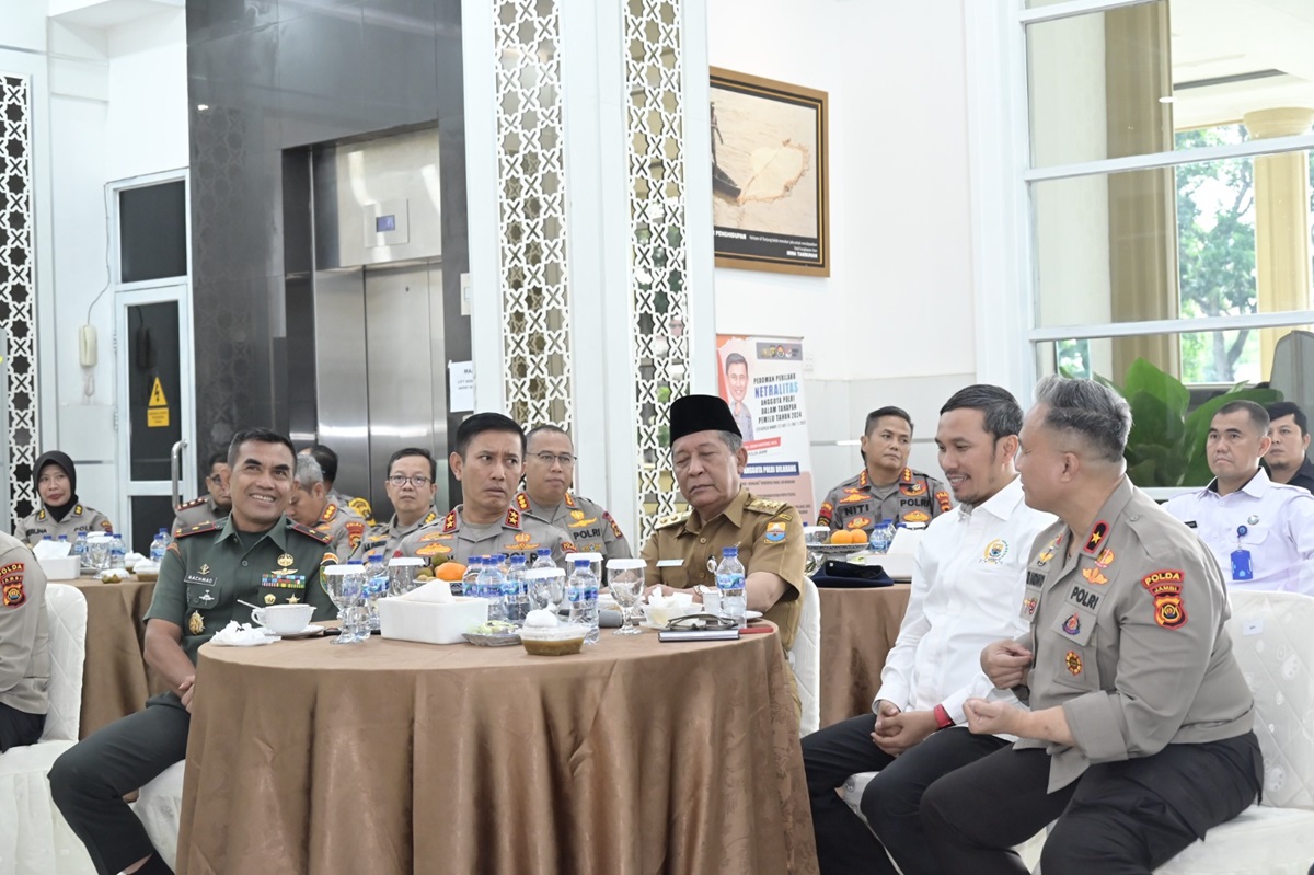 Ketua DPRD Provinsi Jambi Hadiri Peluncuran Aplikasi Digital Layanan Perizinan di Polda Jambi