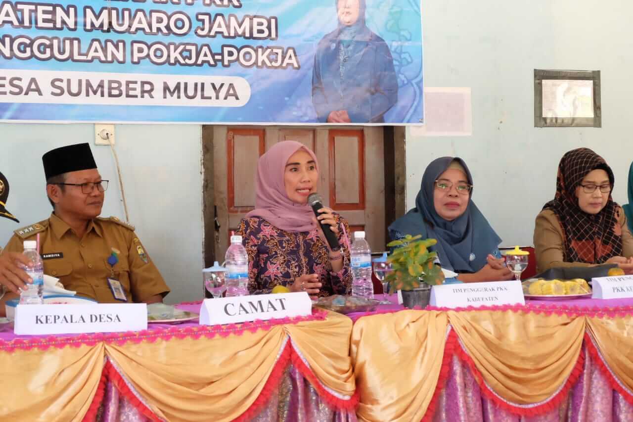 Ketua TP PKK Muaro Jambi Tinjau PKK Desa Sumber Mulya dan Bukit Mulya