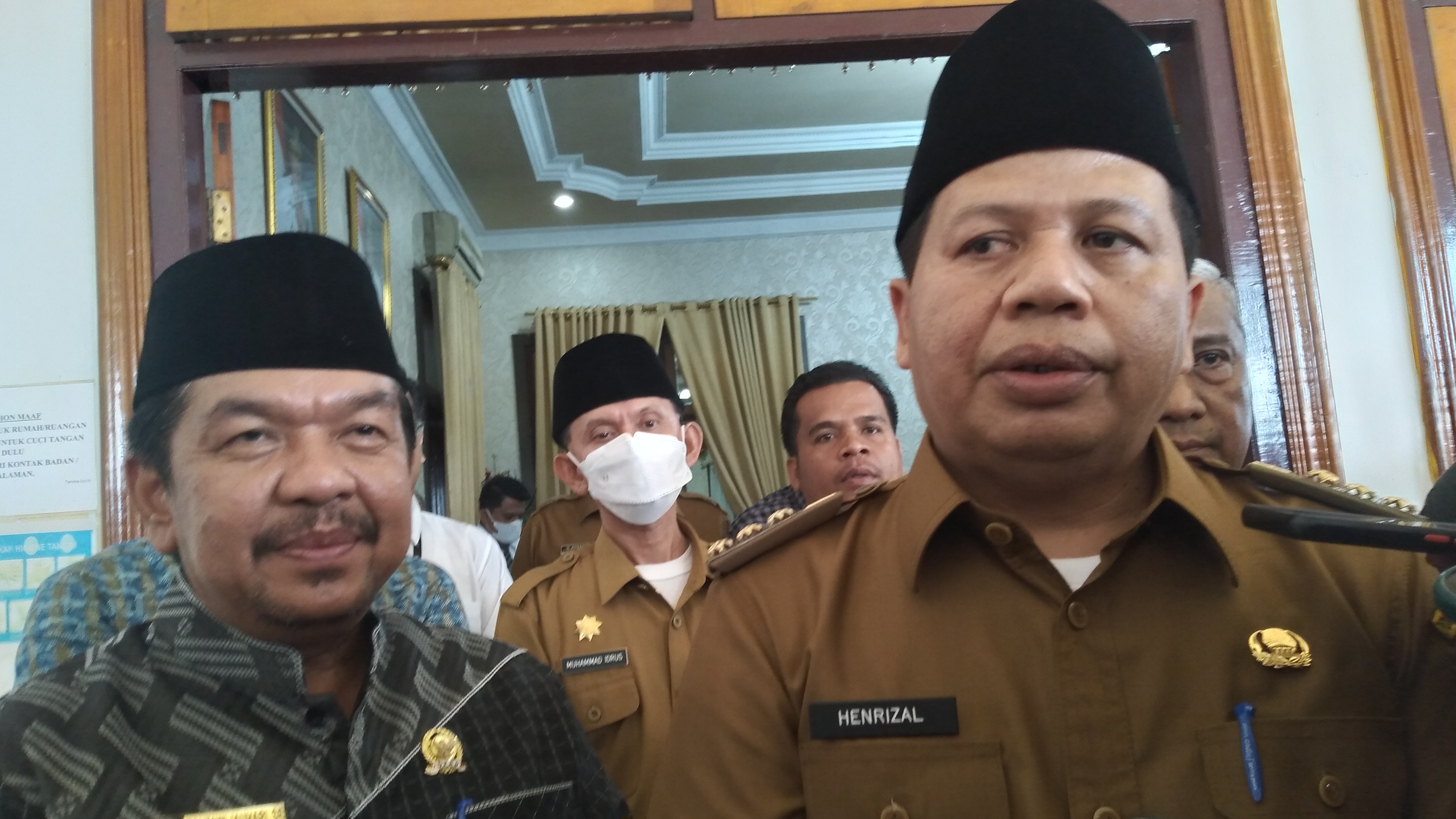 Hari Pertama Ngantor, Pj Bupati Sarolangun Hendrizal: Yang Belum Baik Kita Benahi