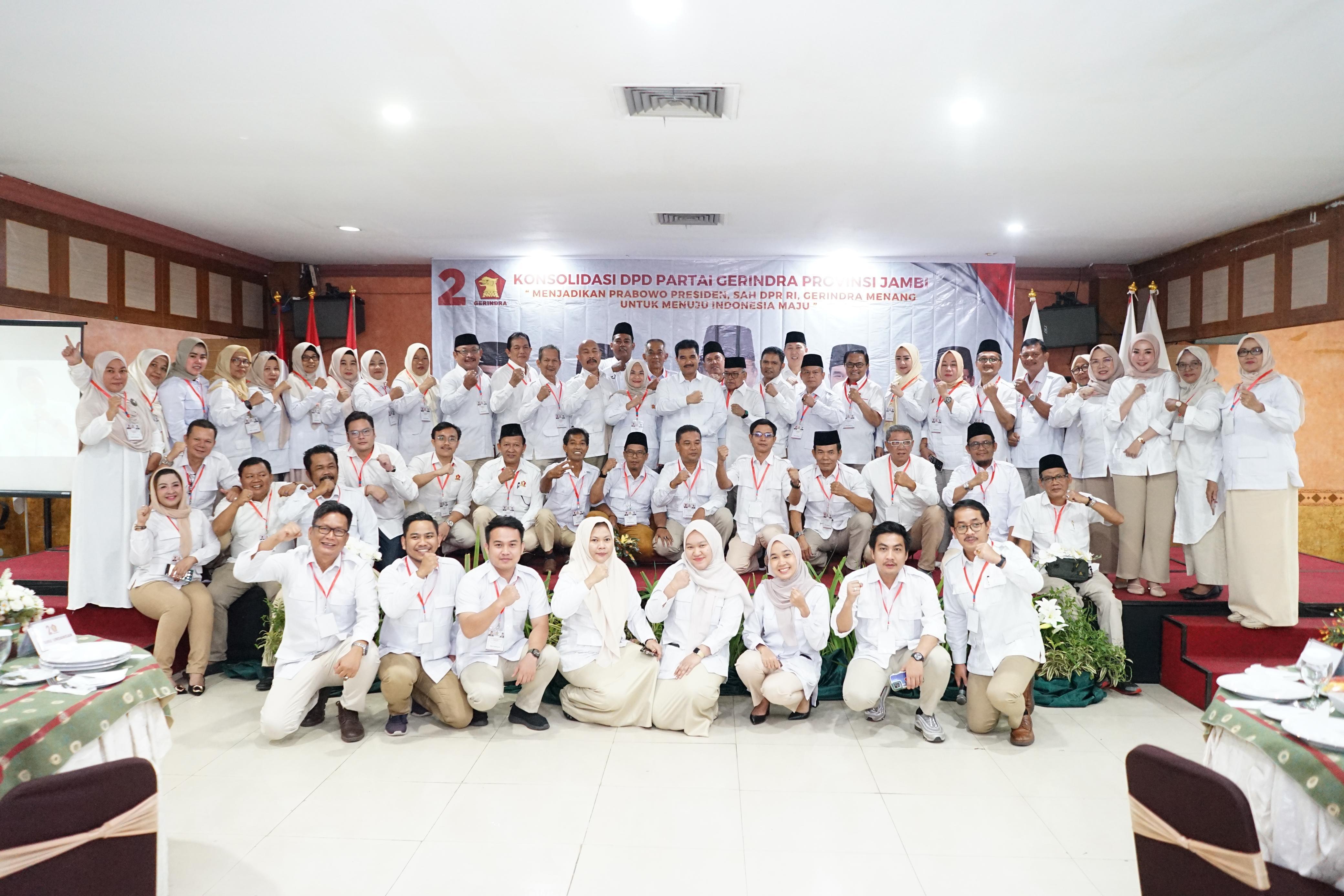 Tegas ! SAH ingatkan Kewajiban Anggota DPRD Gerindra Provinsi dan Kabupaten Kota untuk Sukseskan Program Presi