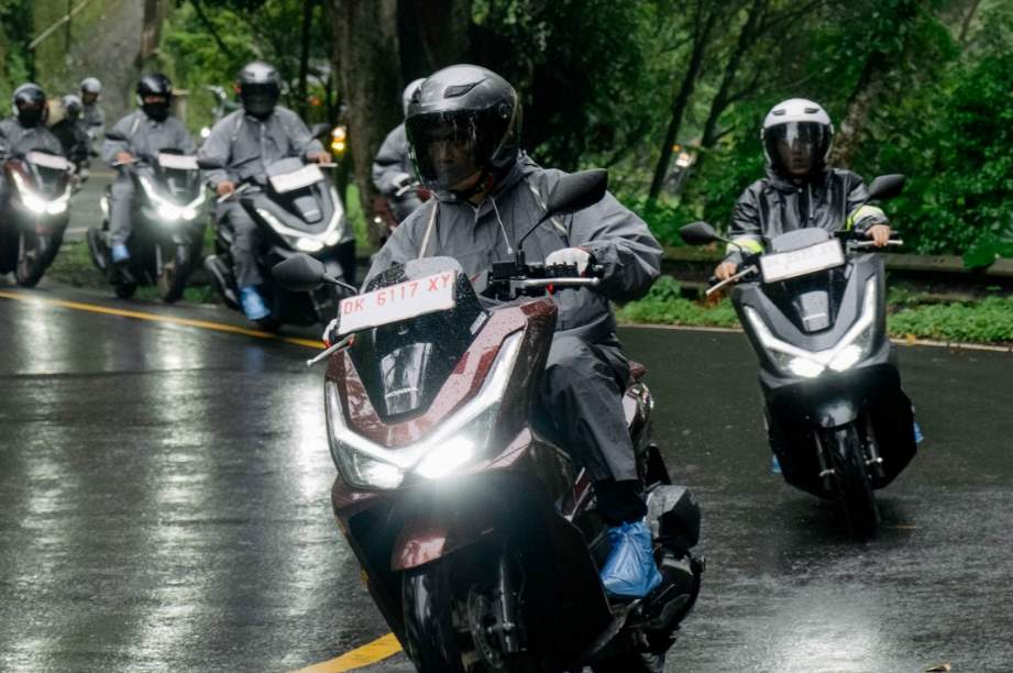 Terbaru dari Honda PCX160, Tetap Terkoneksi dan Bebas Ribet dengan Honda RoadSync