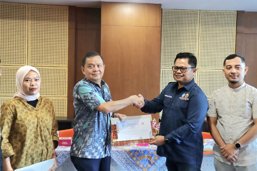 Dorong Smart Laboratory, Lab MIPA FKIP UNJA Gelar Workshop AI dan Robotika